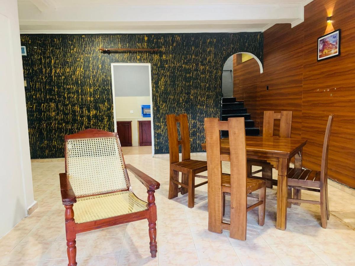 Sadhara River View Lodge Kandy Exterior photo